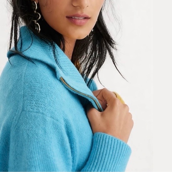 J. Crew Half-Zip Sweater Sea Blue Medium NWT - Picture 2 of 16